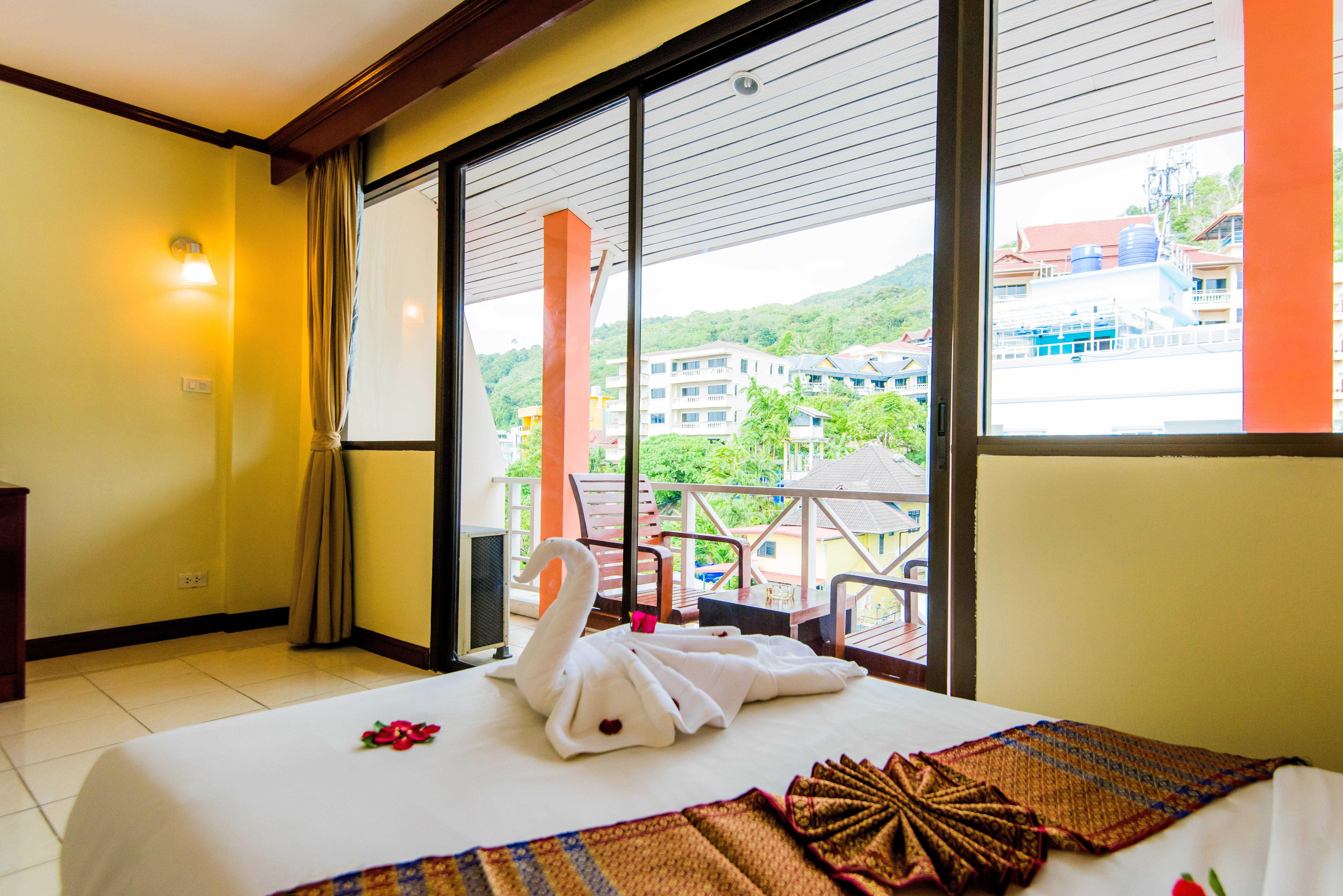 Bauman Ville Hotel Phuket Ngoại thất bức ảnh