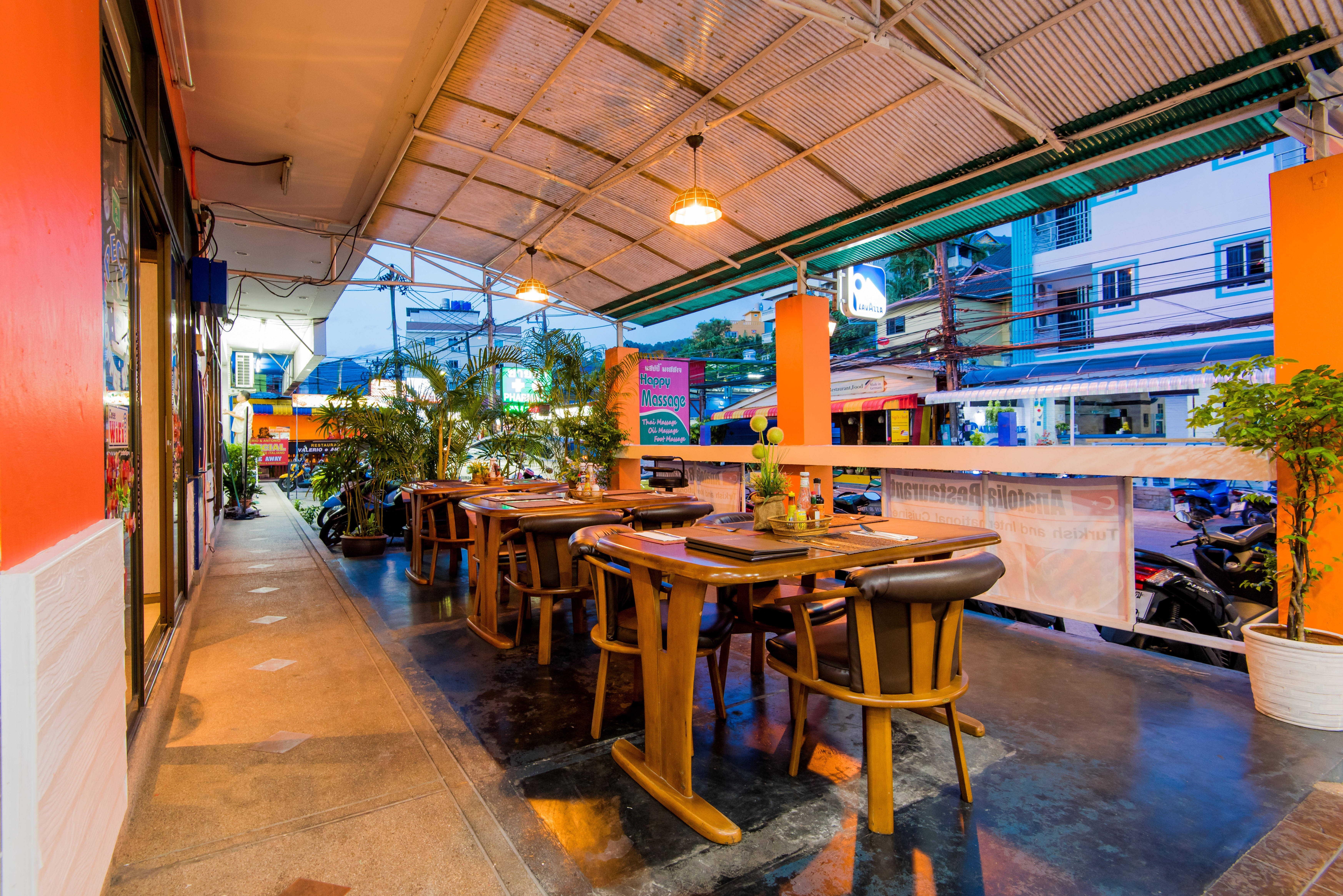 Bauman Ville Hotel Phuket Ngoại thất bức ảnh