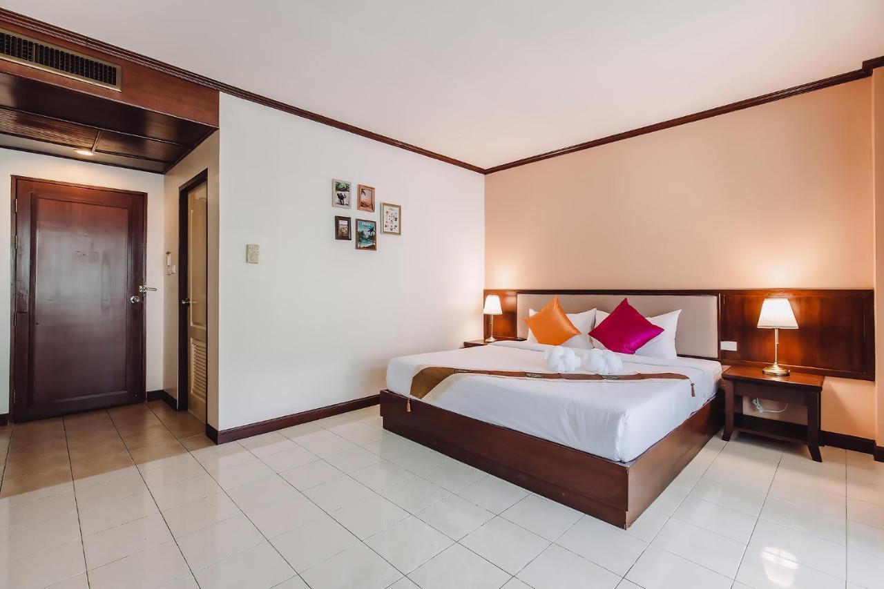 Bauman Ville Hotel Phuket Ngoại thất bức ảnh