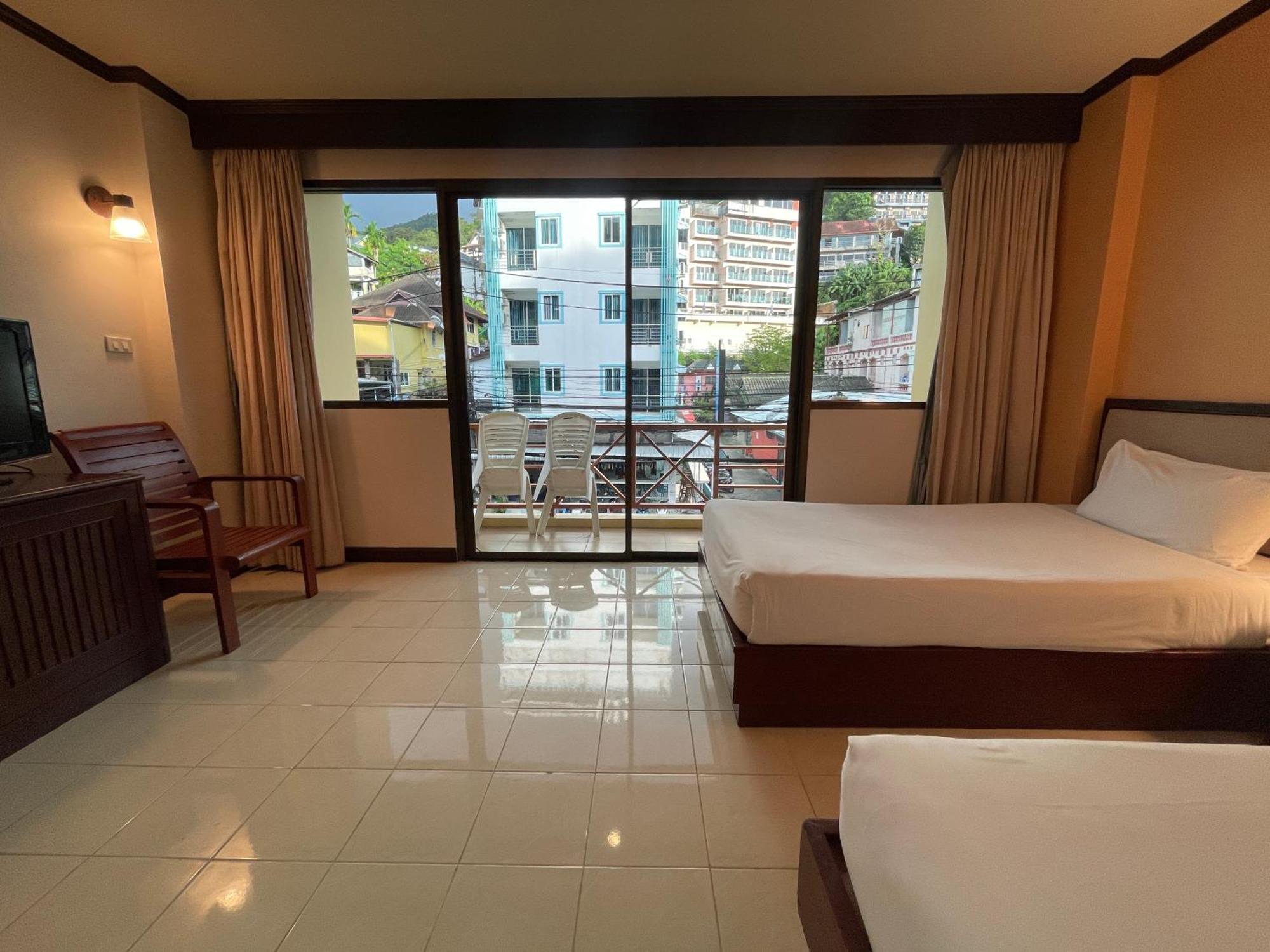 Bauman Ville Hotel Phuket Ngoại thất bức ảnh